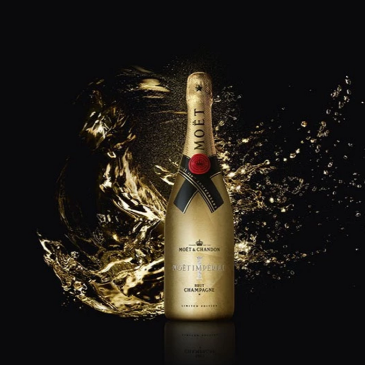 Moët & Chandon Impérial Brut Gold Sleeve